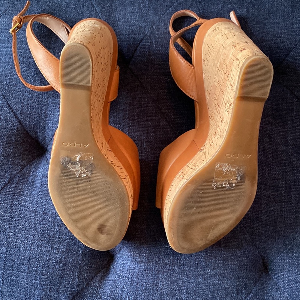 Aldo Wedges Size 10 - Picture 5 of 5